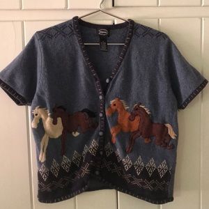 Vintage Horses Running Short Sleeved Sweater 🐎